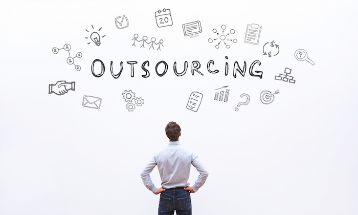 Đánh giá chi phí và chất lượng Outsourcing