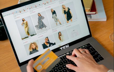 Tối ưu chi phí thiết kế website thương mại điện tử