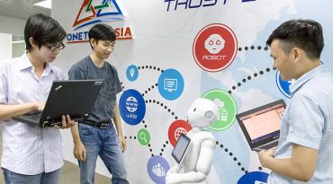 AI Voice Recognition Chat App for Robot Pepper