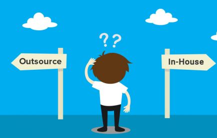 Outsource vs In-House - Đánh giá chi phí và chất lượng?